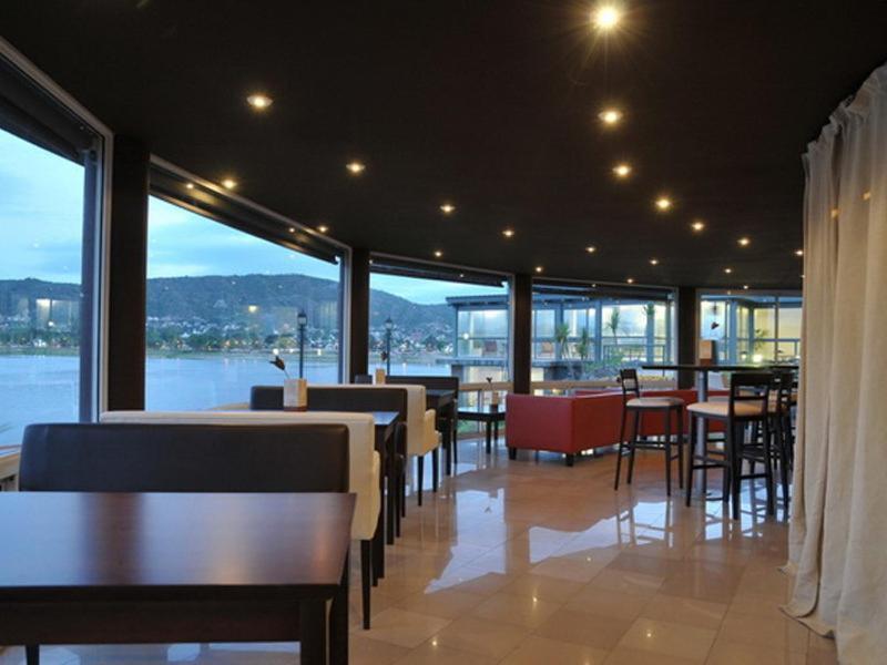 Lake Buenavista Apart Hotel & Suites Villa Carlos Paz Bagian luar foto